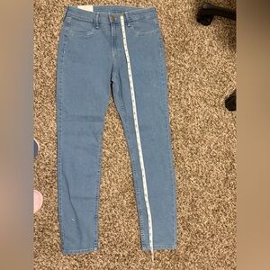 H&M Light Blue Skinny Jeans for Women